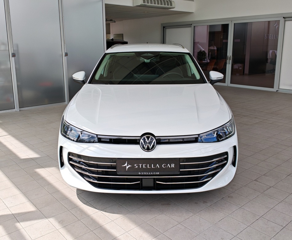 Volkswagen Passat Variant 2.0 TDI 110KW Elegance - 2