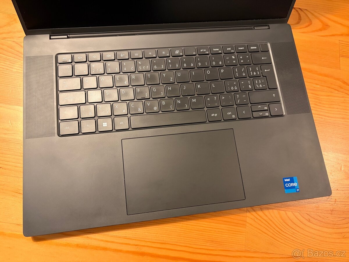 DELL Precision 5680 šedá - 2