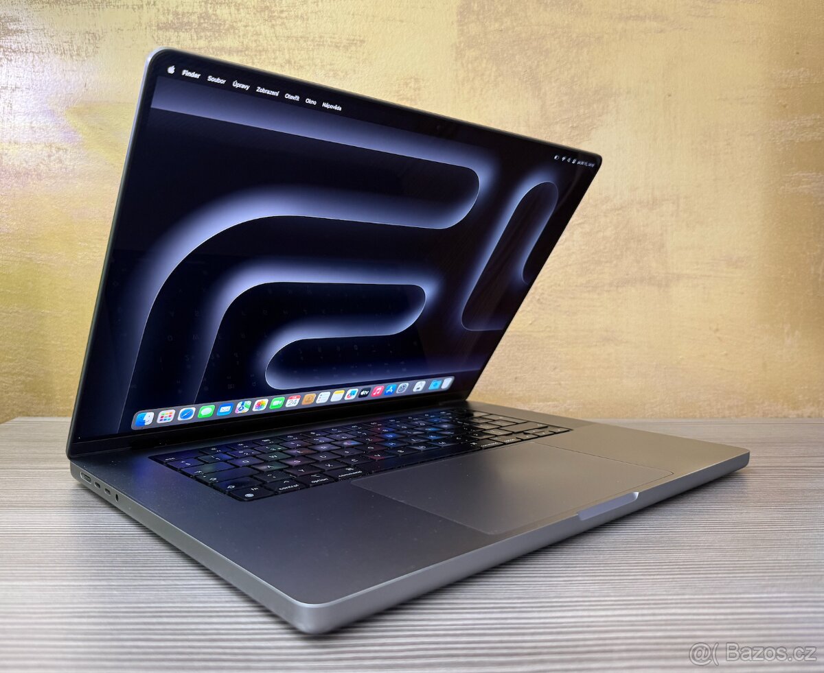 MacBook Pro 16" 2021 M1 Pro 16GB 512GB šedý - 2