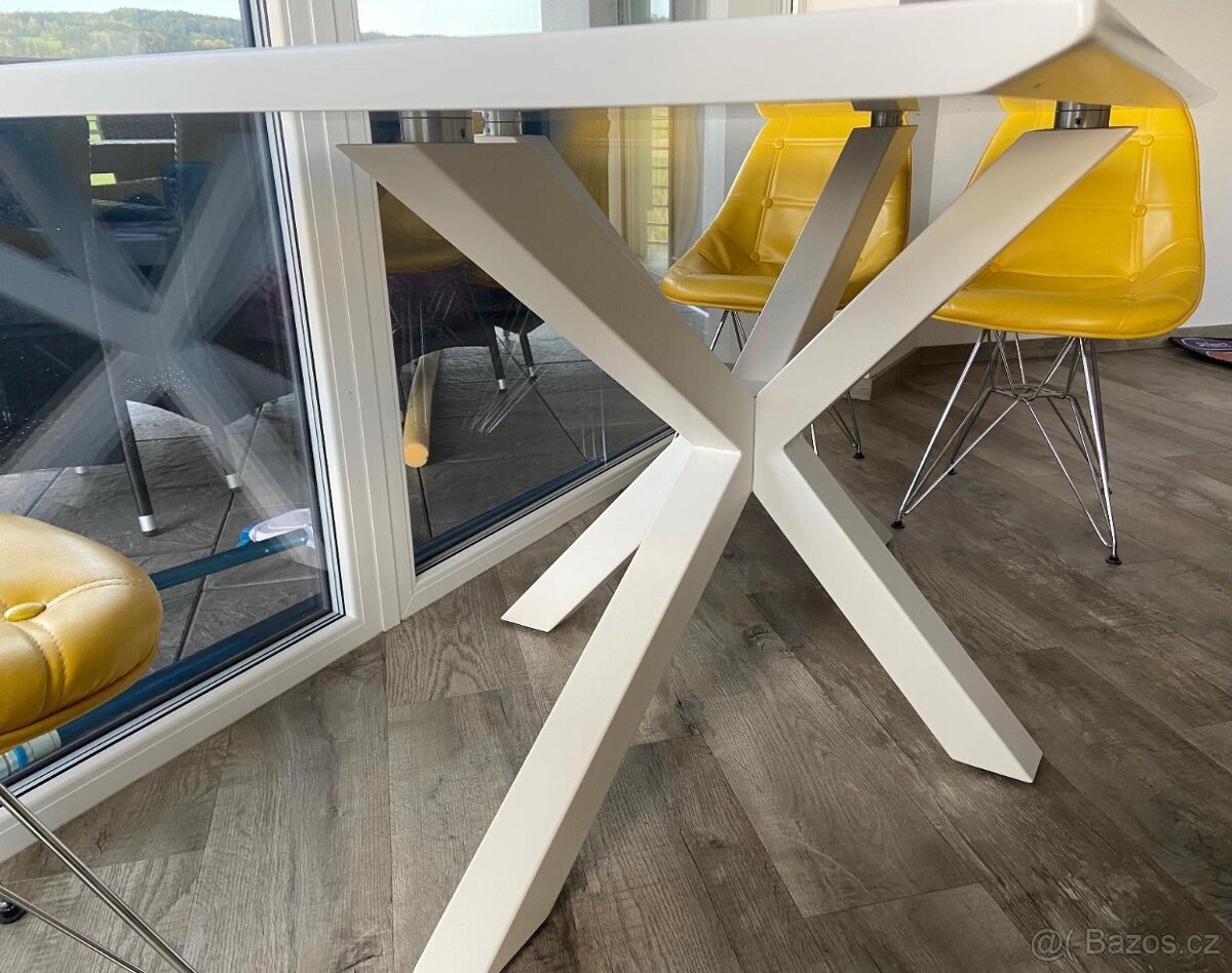 Jídelní stůl, bílý 160x90cm - 2