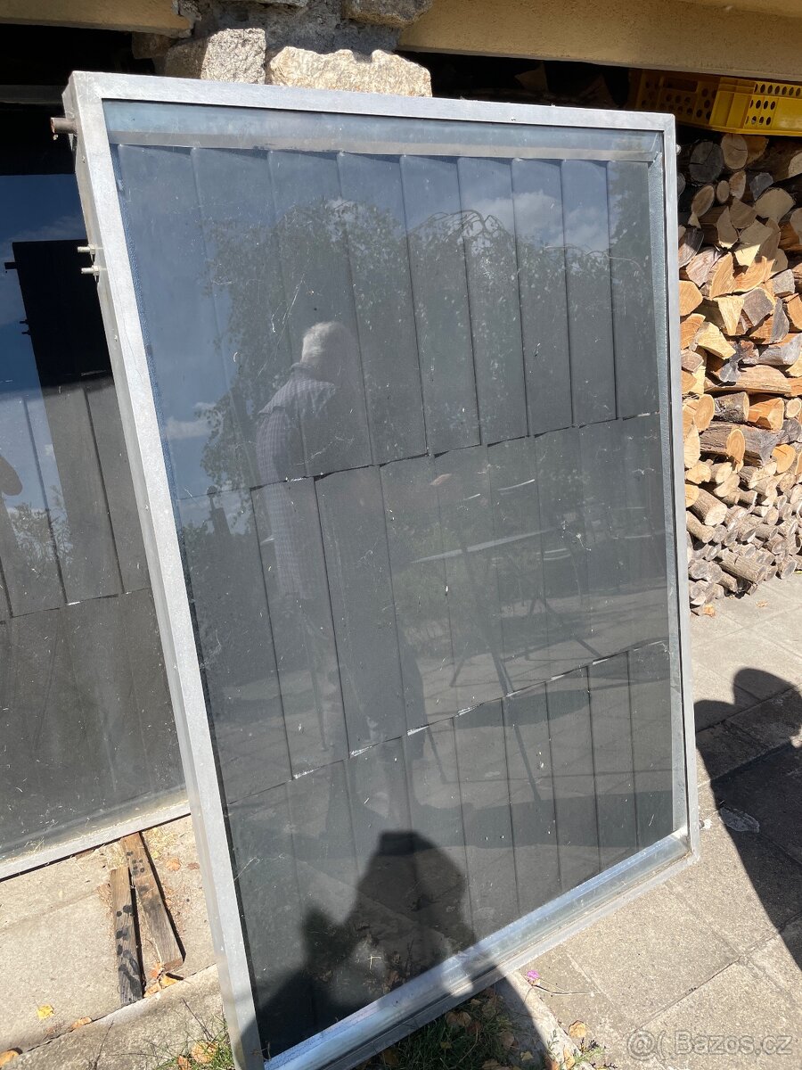 Prodám 2× solární kolektor na ohřev vody - 2