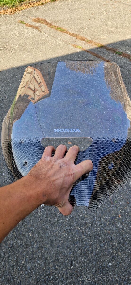 Honda NT 1100 - originál plexi - 2