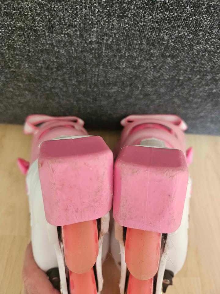 Dívčí kolečkové brusle 26-29 - 2