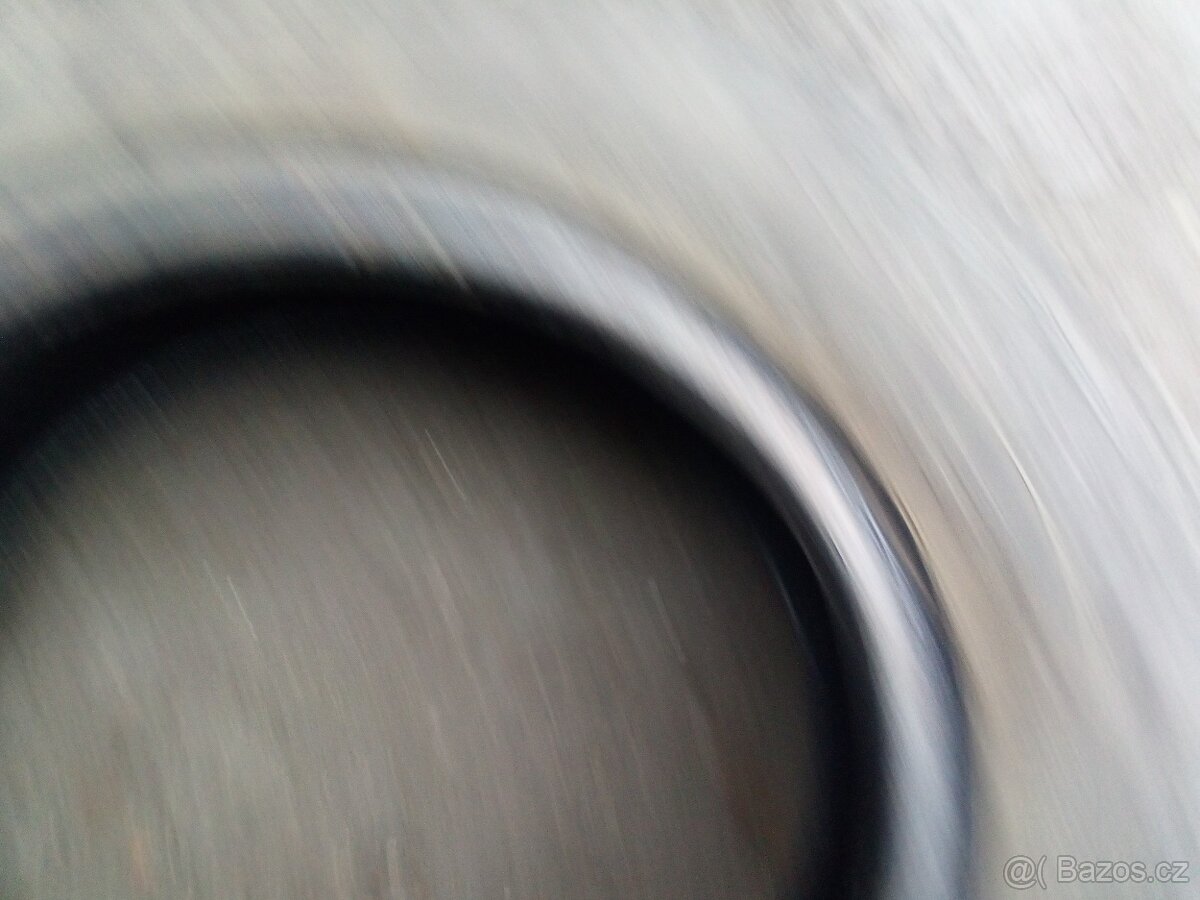 Zimní pneu 175/65/14 - 2