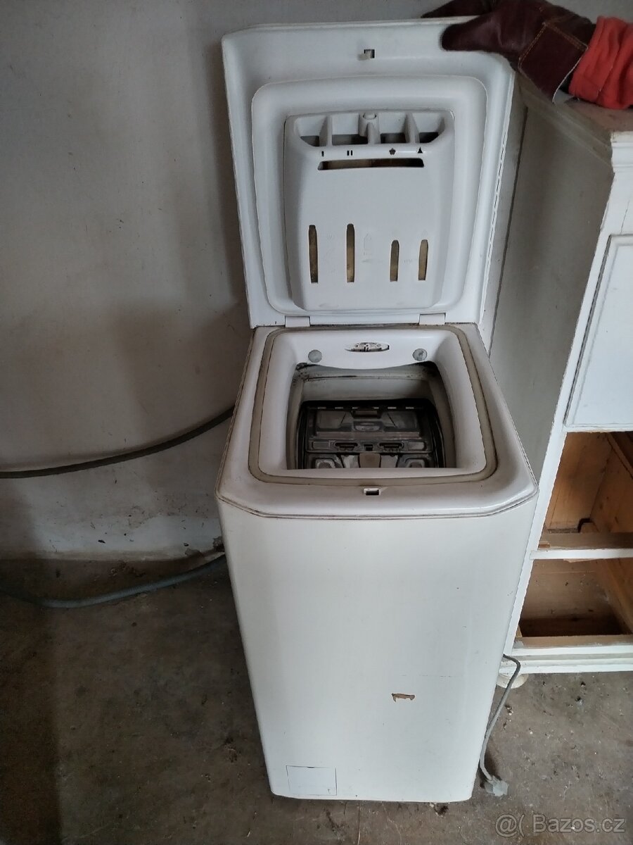 Prodám automatickou pračku značky Candy - 2