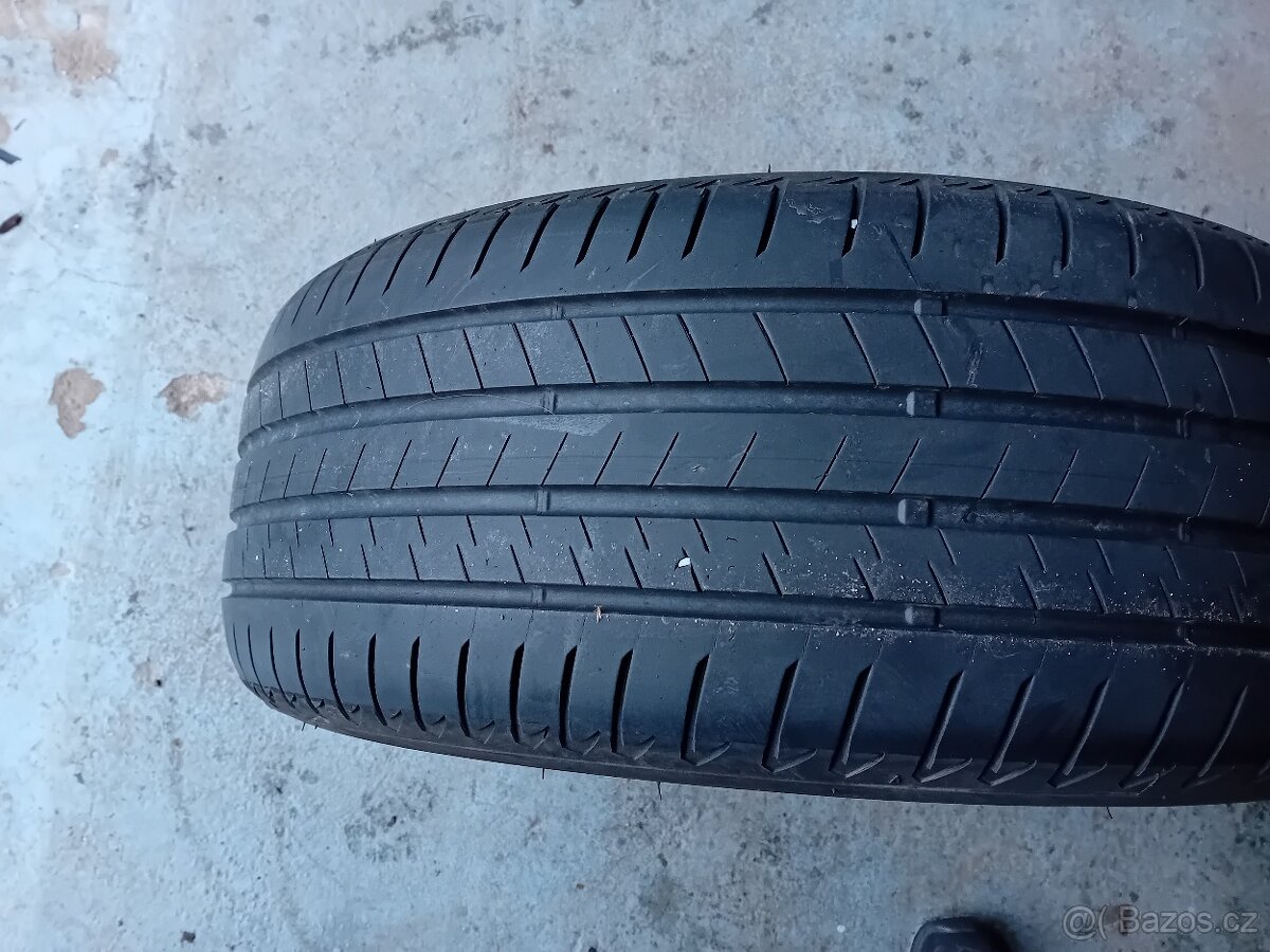 245/40/19,245/50/19,255/45/19,275/45/19 - 2