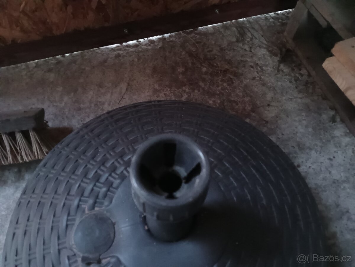 Stojan na slunečník 35mm - 2