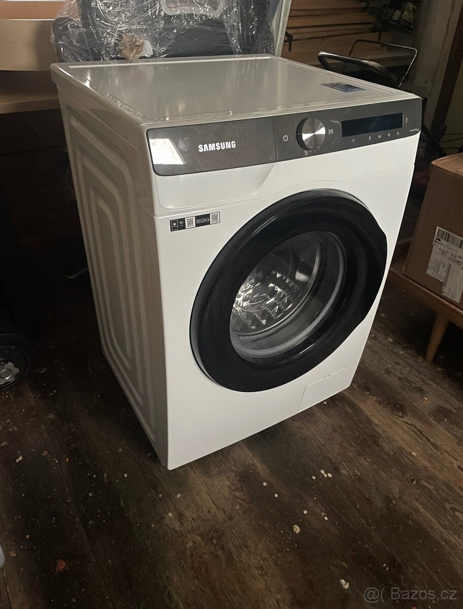 Parní pračka SAMSUNG Serie WW500T - 2