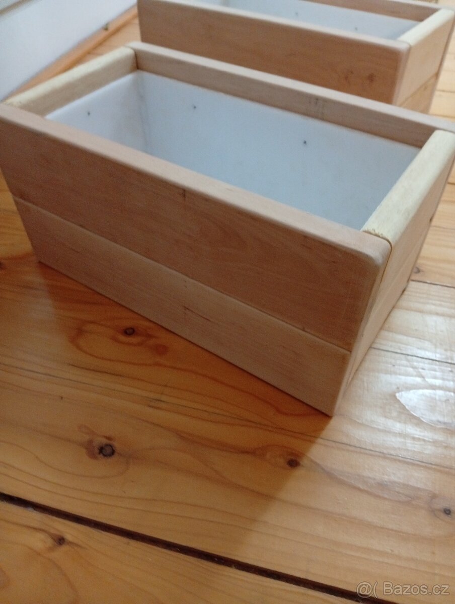 truhlíky na květiny - 2