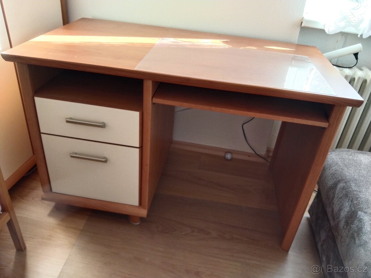 Psací stůl - 2