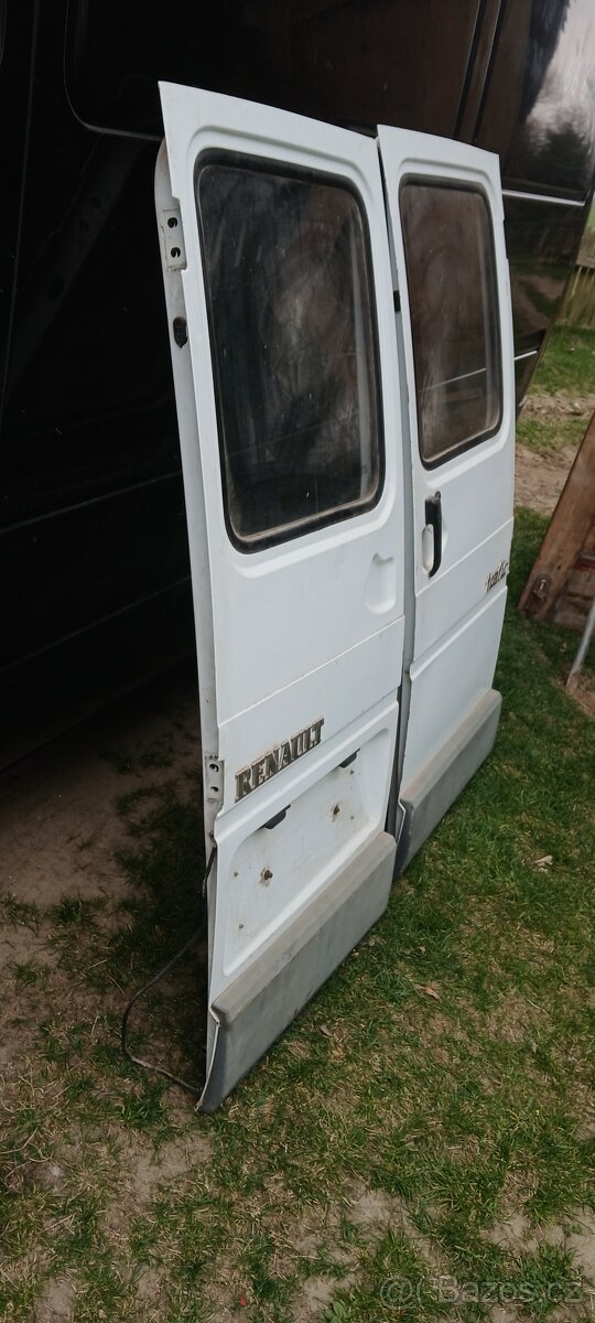 Renault trafic dvere - 2