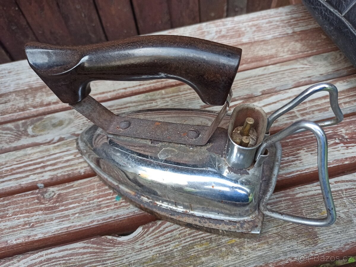 Stará žehlička - 2