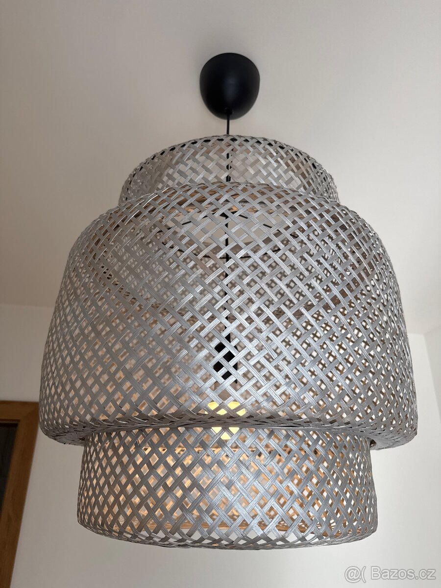 Proutěné svítidlo - 2