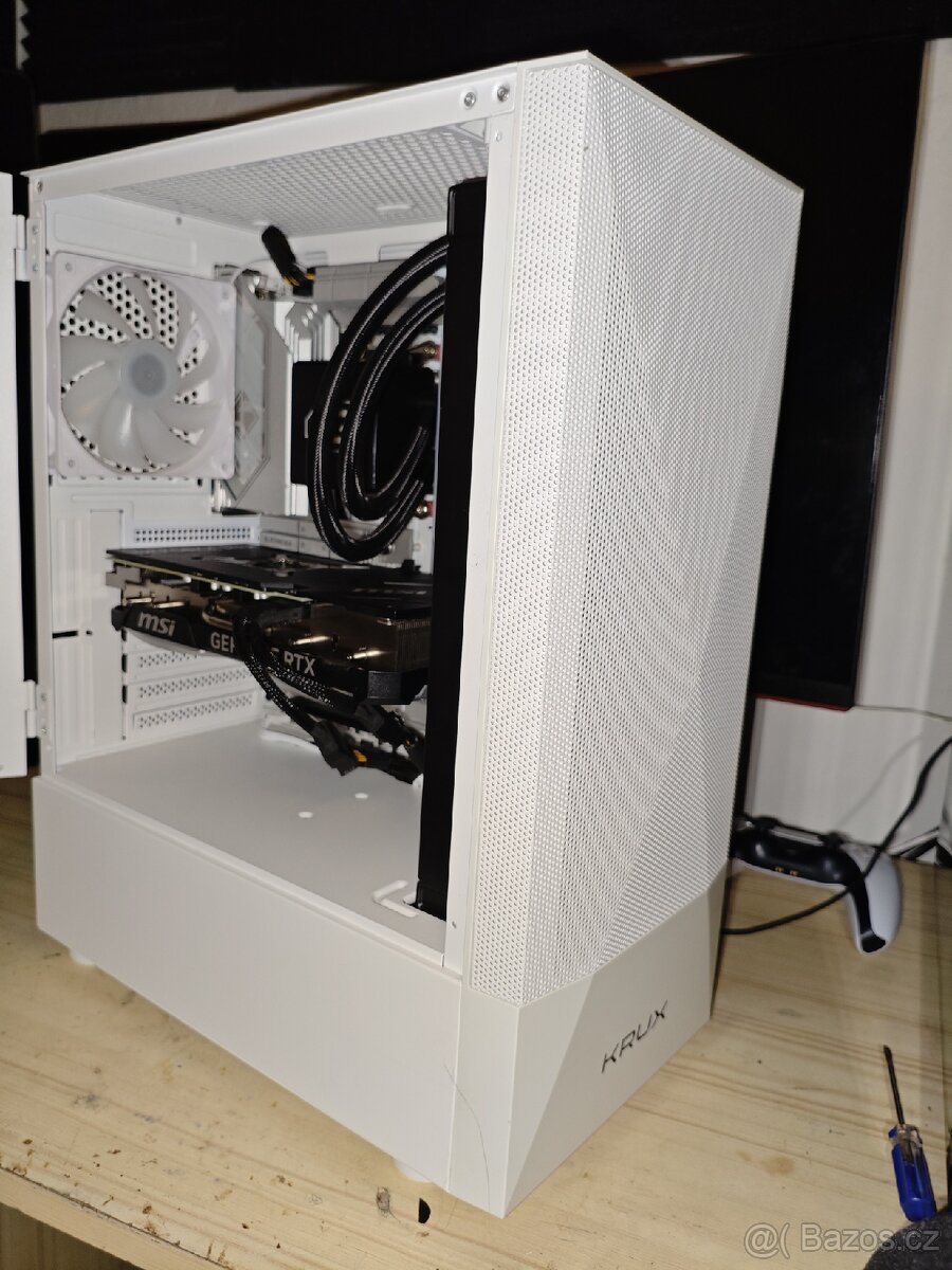 Výkonný herní počítač - 2