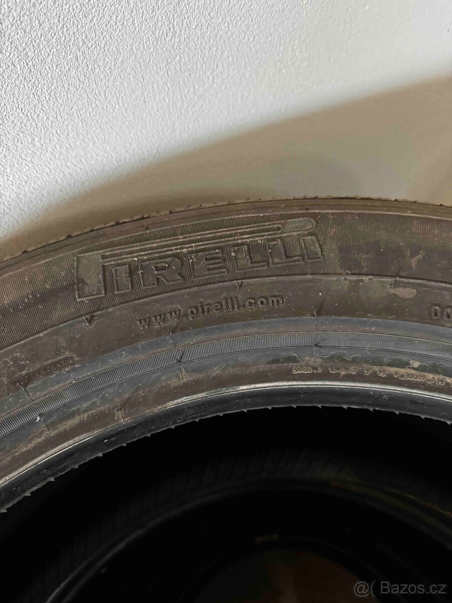 235/55 r18 Pirelli 4ks - 2
