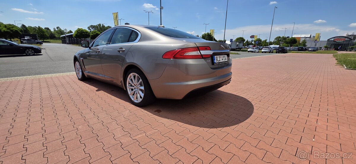 Jaguar xf - 2
