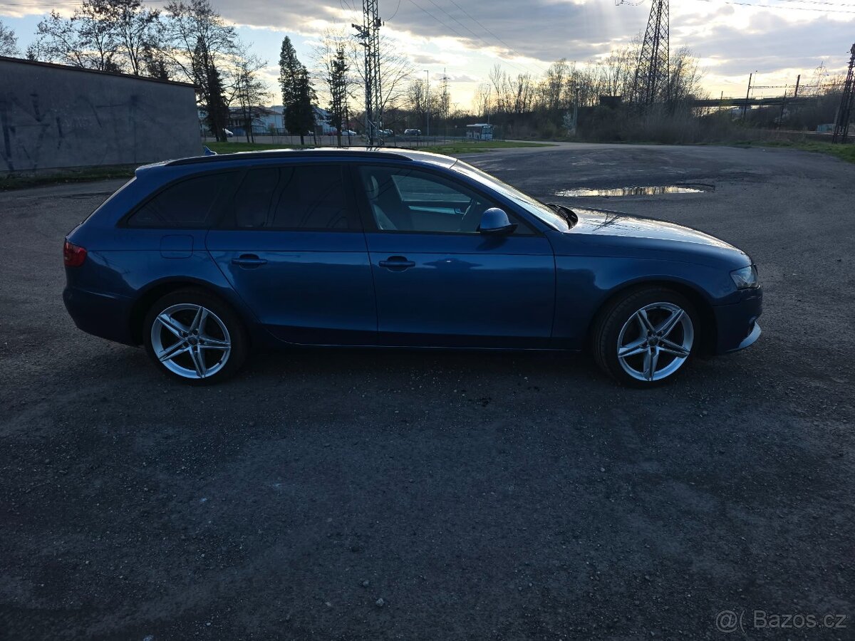 Audi A4 B8 combi - 2