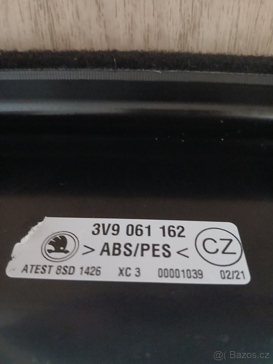Plastova vana Škoda Superb 3 Combi - 2
