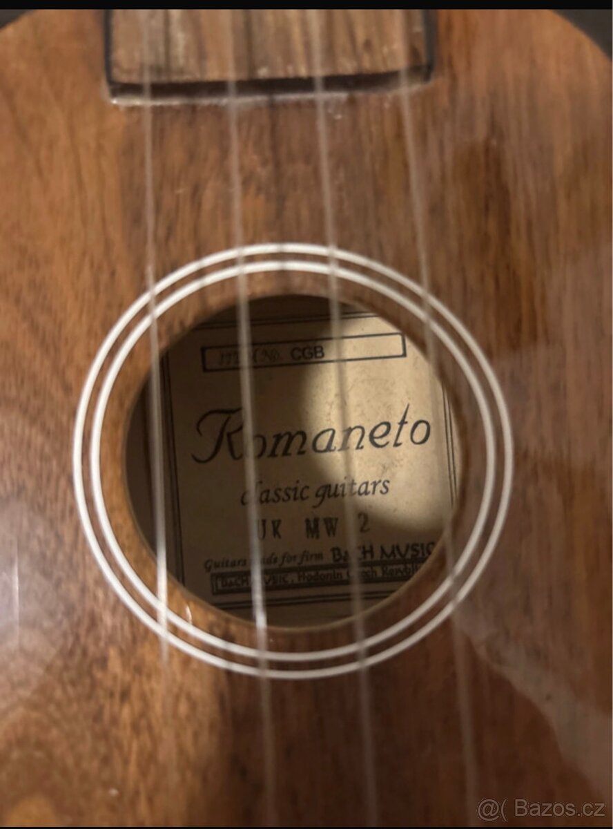 ukulele Romaneto - 2
