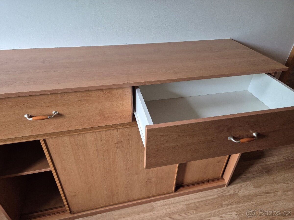Skříňka - 2