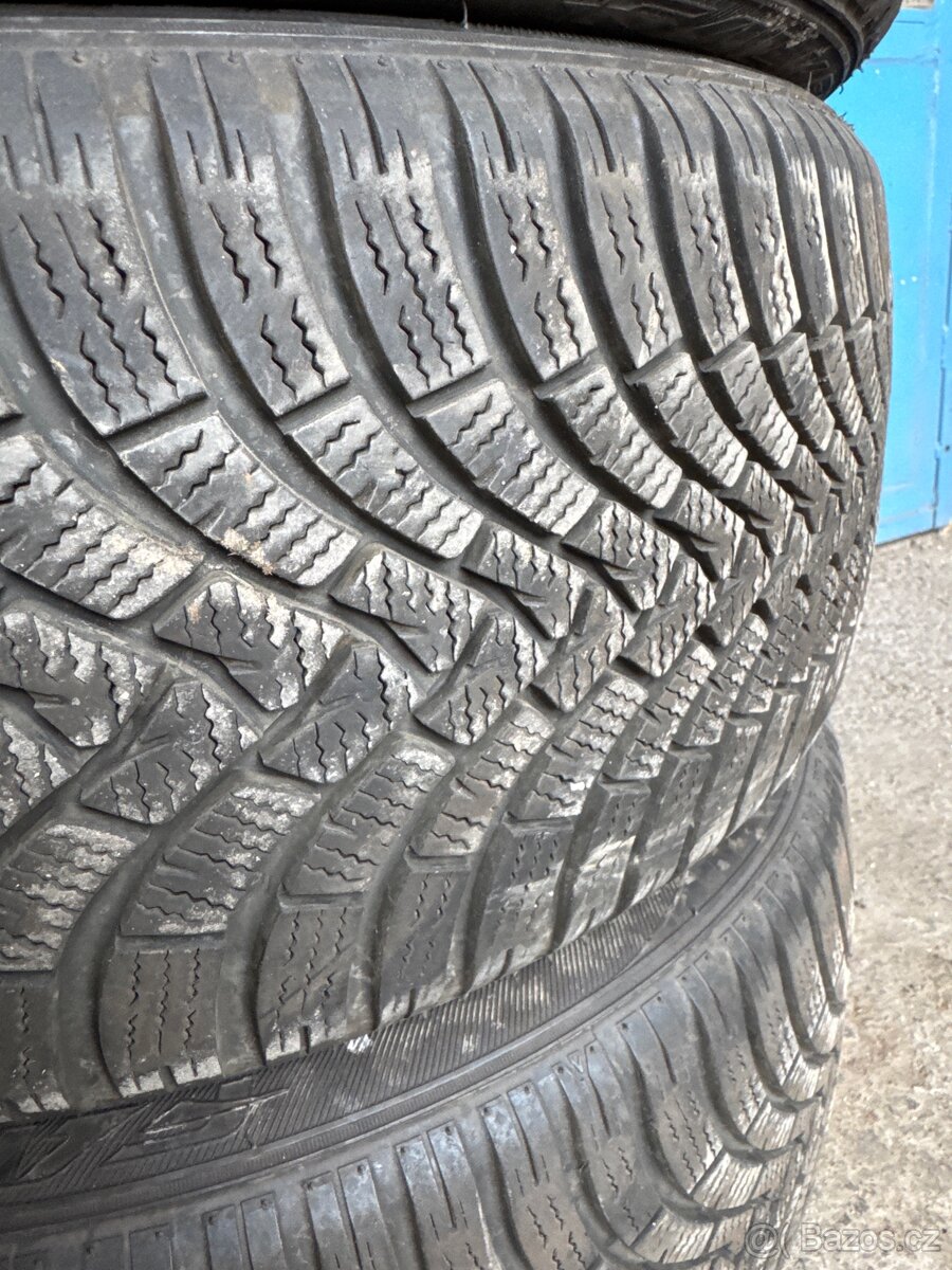 Zimni pneumatiky 225/25/18 - 2