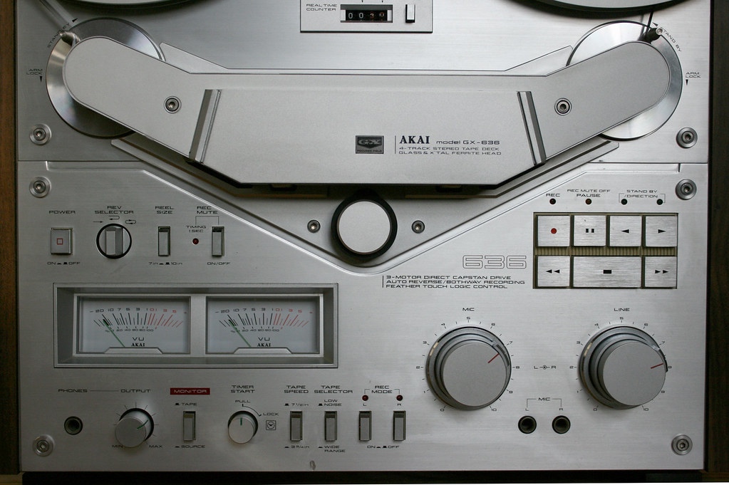 AKAI GX636 - kotučovy magnetofon - 2