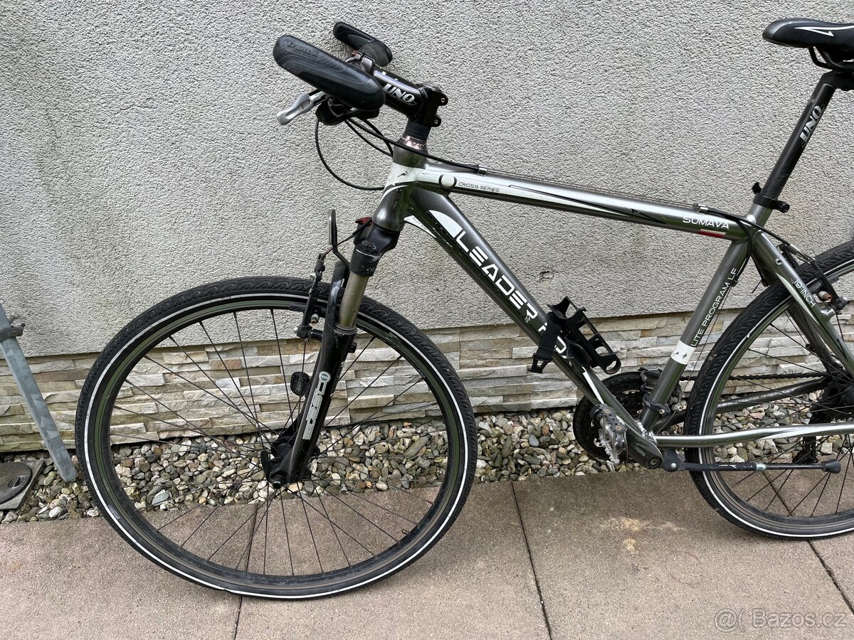 Trekové kolo - Leader Fox - 2