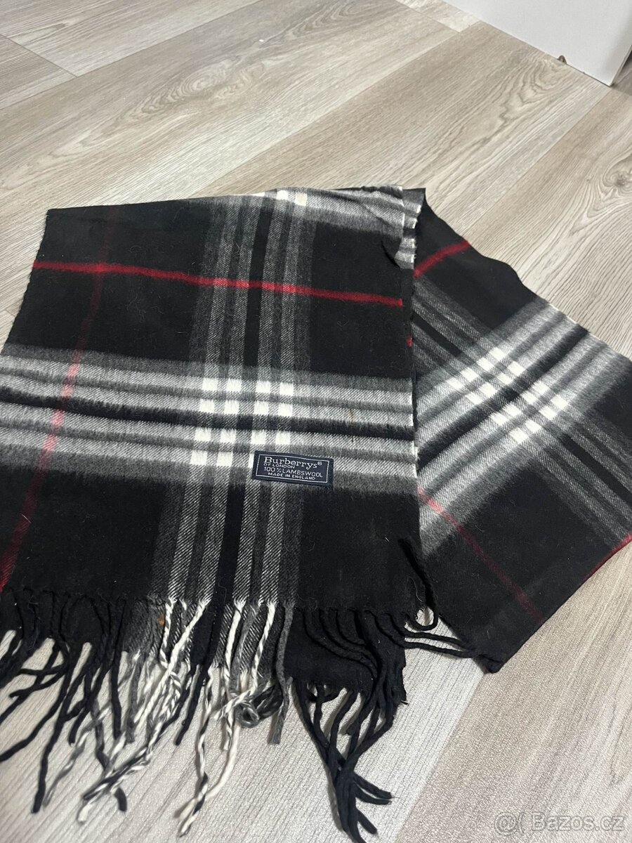 Burberry šála - černá - 2