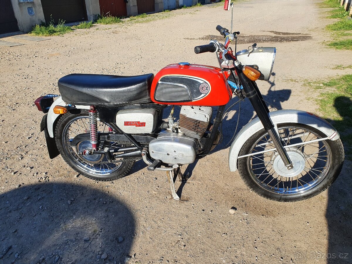 Čz 175/477 rok. 1973 bez TP - 2