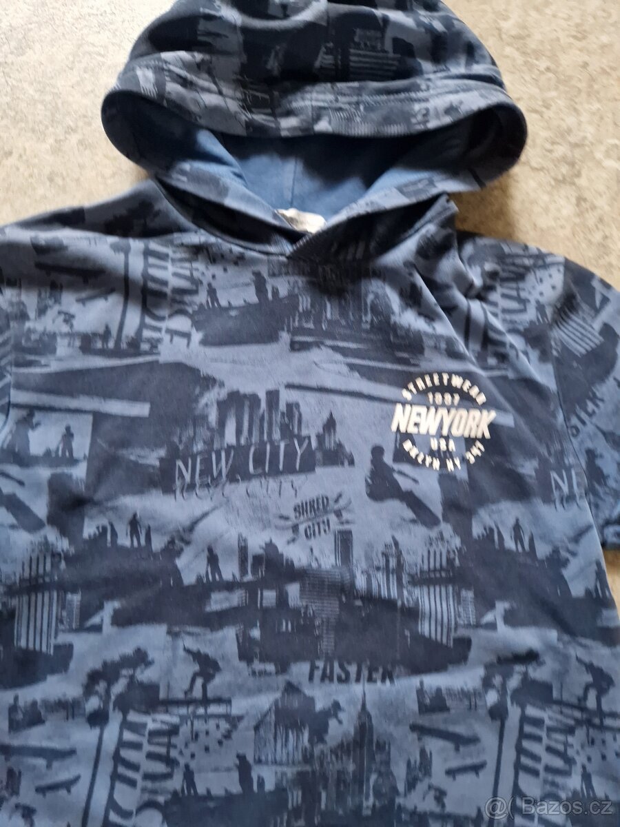 Modrá mikina s kapucí H&M - 2