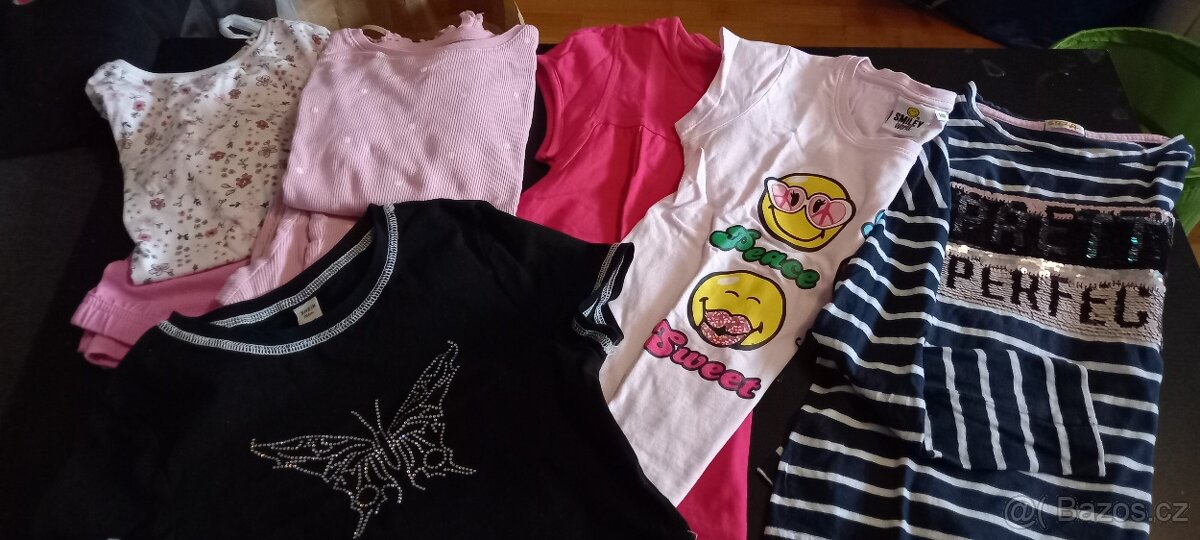 Dívčí oblečení vel. 134-140 - 2