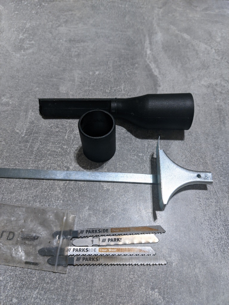 Přímočará pila PARKSIDE PSTK 800 B2 v kufru - 2