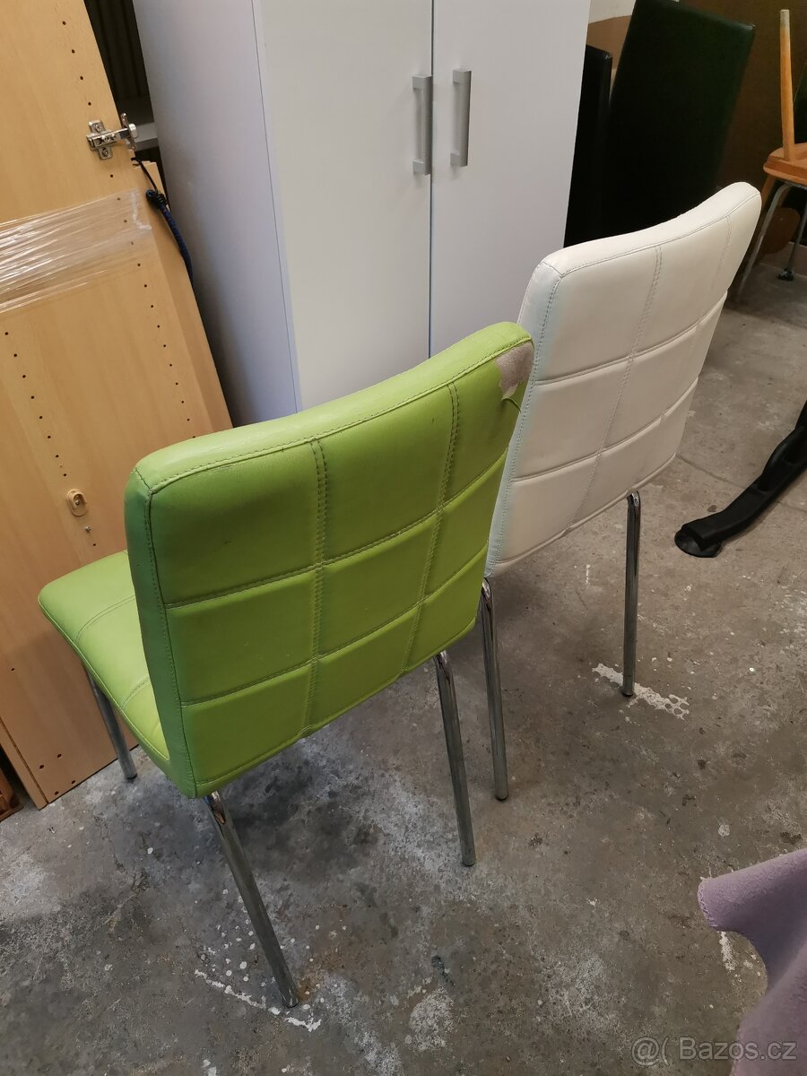 2 ks jidelních židlí - možnost dopravy - 2