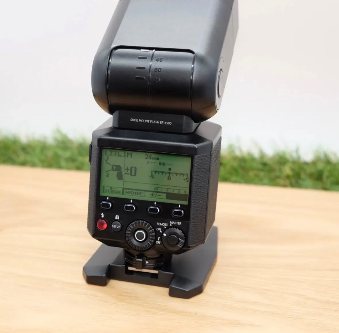 Fujifilm Blesk EF-X500 & EF-BP1 (TOP stav) - 2