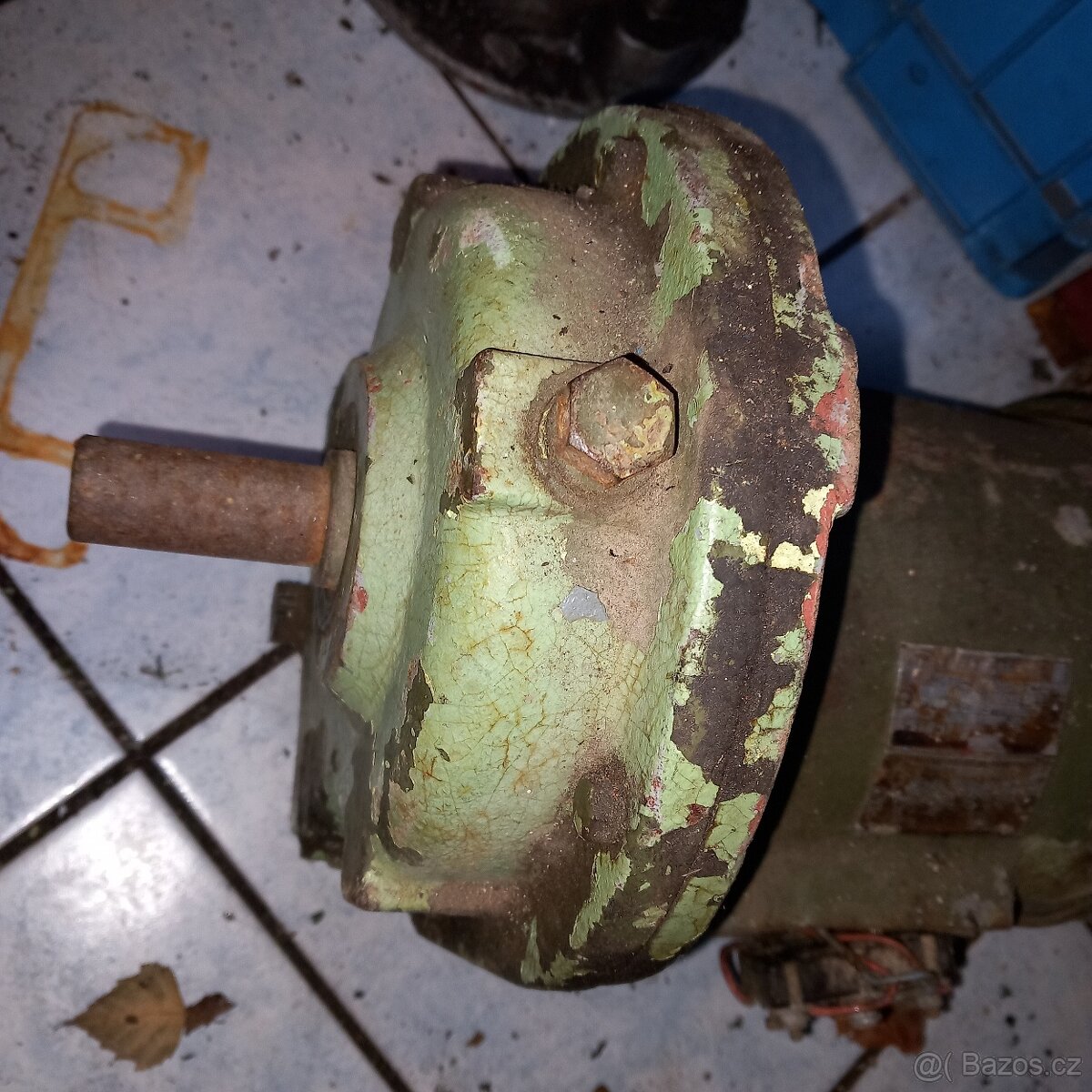 Motor s převodovkou - 2