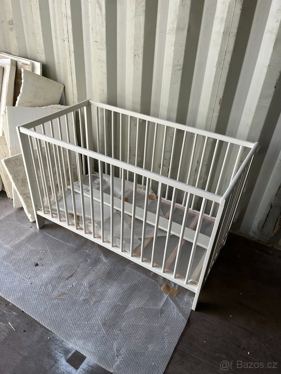 Dětská postýlka IKEA - 2