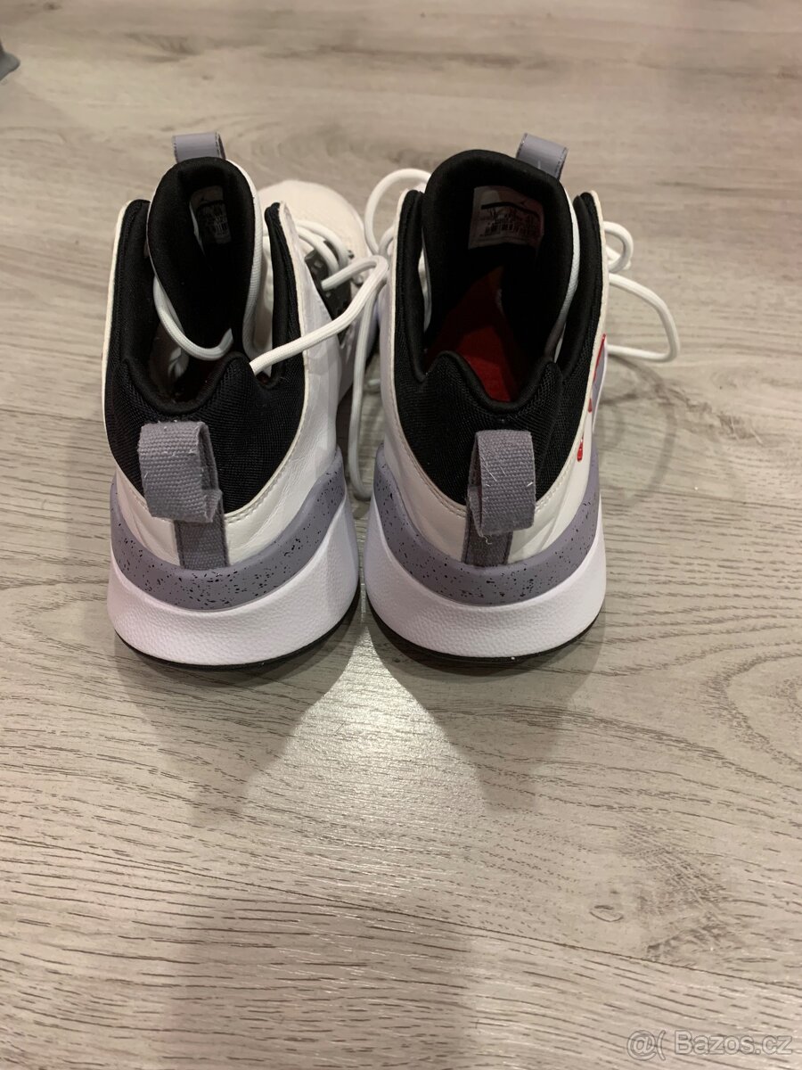 Jordan boty vel 44-45 - 2