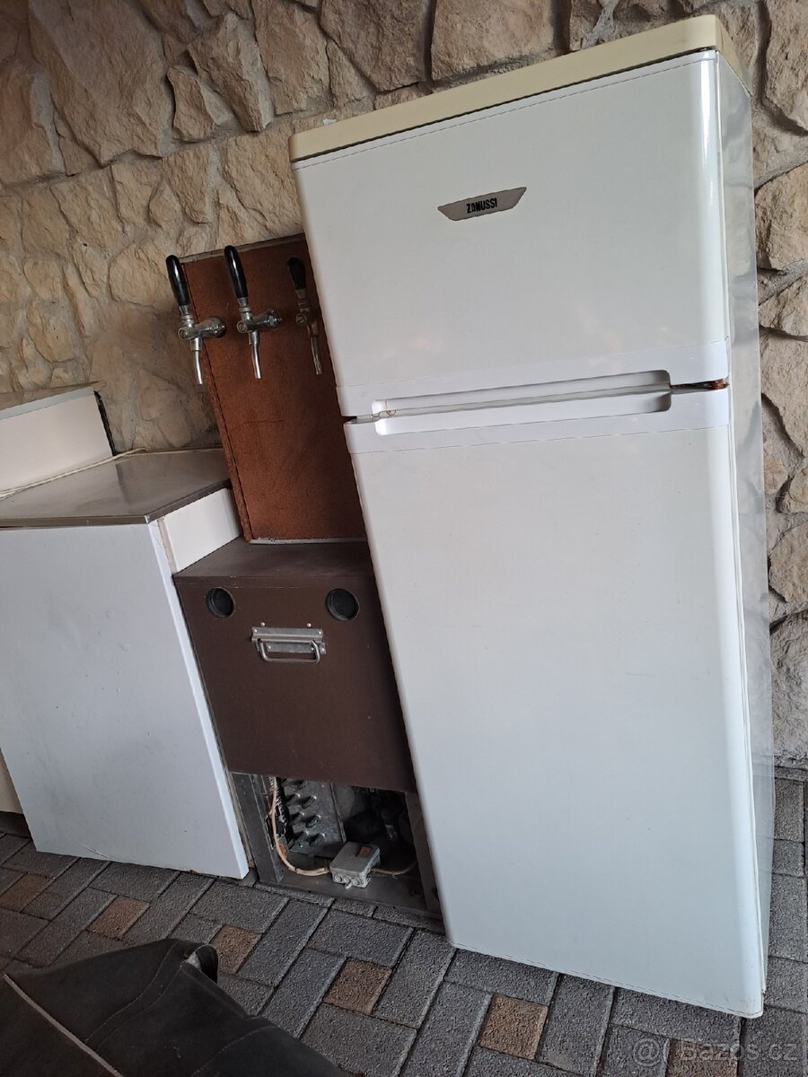 Lednice zn. Zanussi - 2