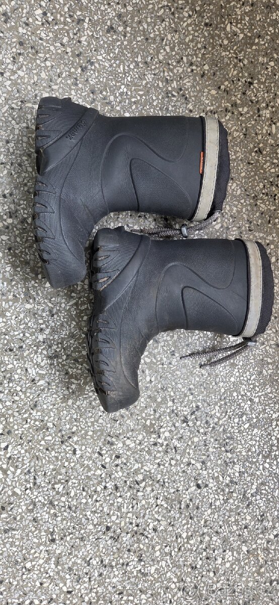 Sněhule Demar Dino 28/29 - 2