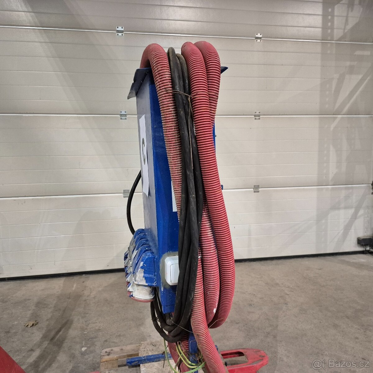 prodám stavební rozvaděč -C- - 2