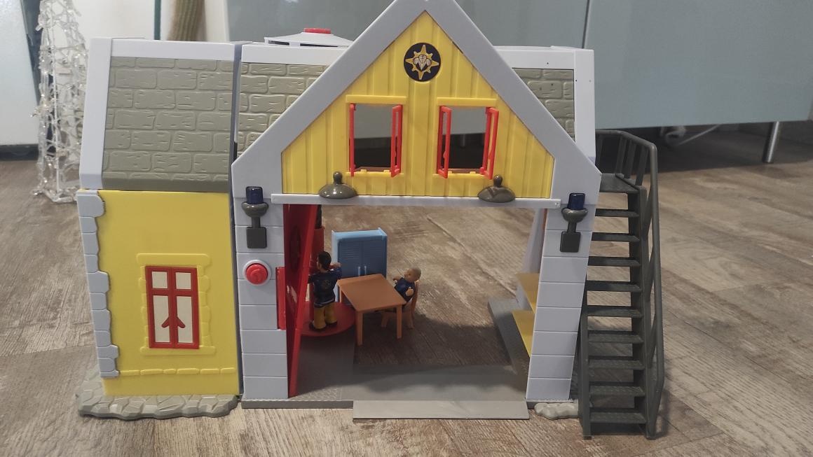 Stanice Hasič Sam garáž - 2