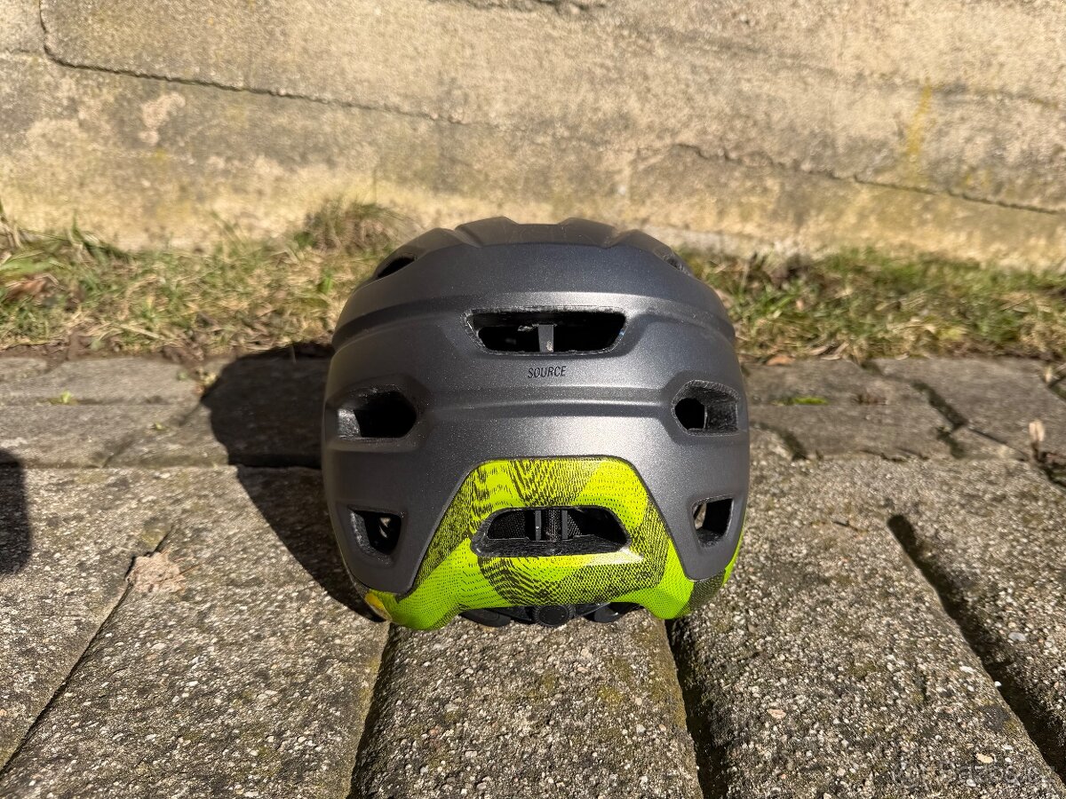 Helma Giro Source MIPS vel.L - 2