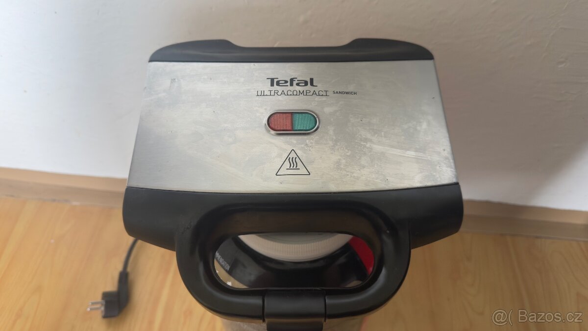 Sendvičovač Tefal Ultracompact SM155212 - 2