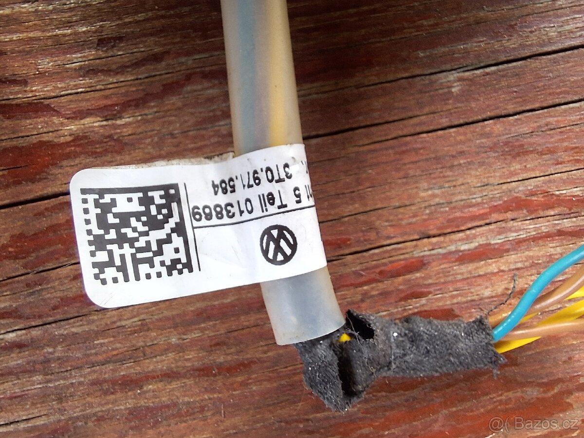 Škoda Octavia 2 ,kabelový svazek pro multifunkční volant - 2