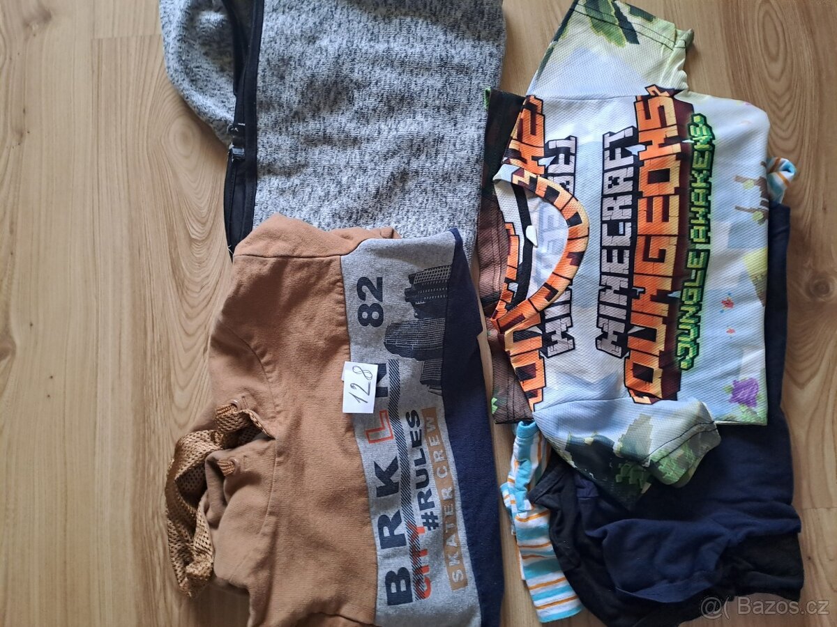 Detska mikina 2 kusů +trička. (128sm) - 2