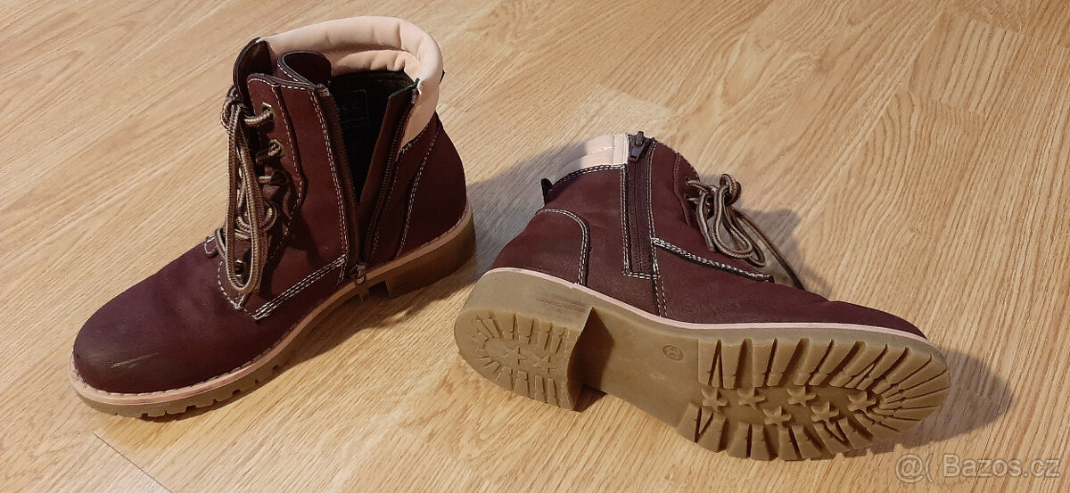 Dětská zimní obuv - vel. 33 - 2