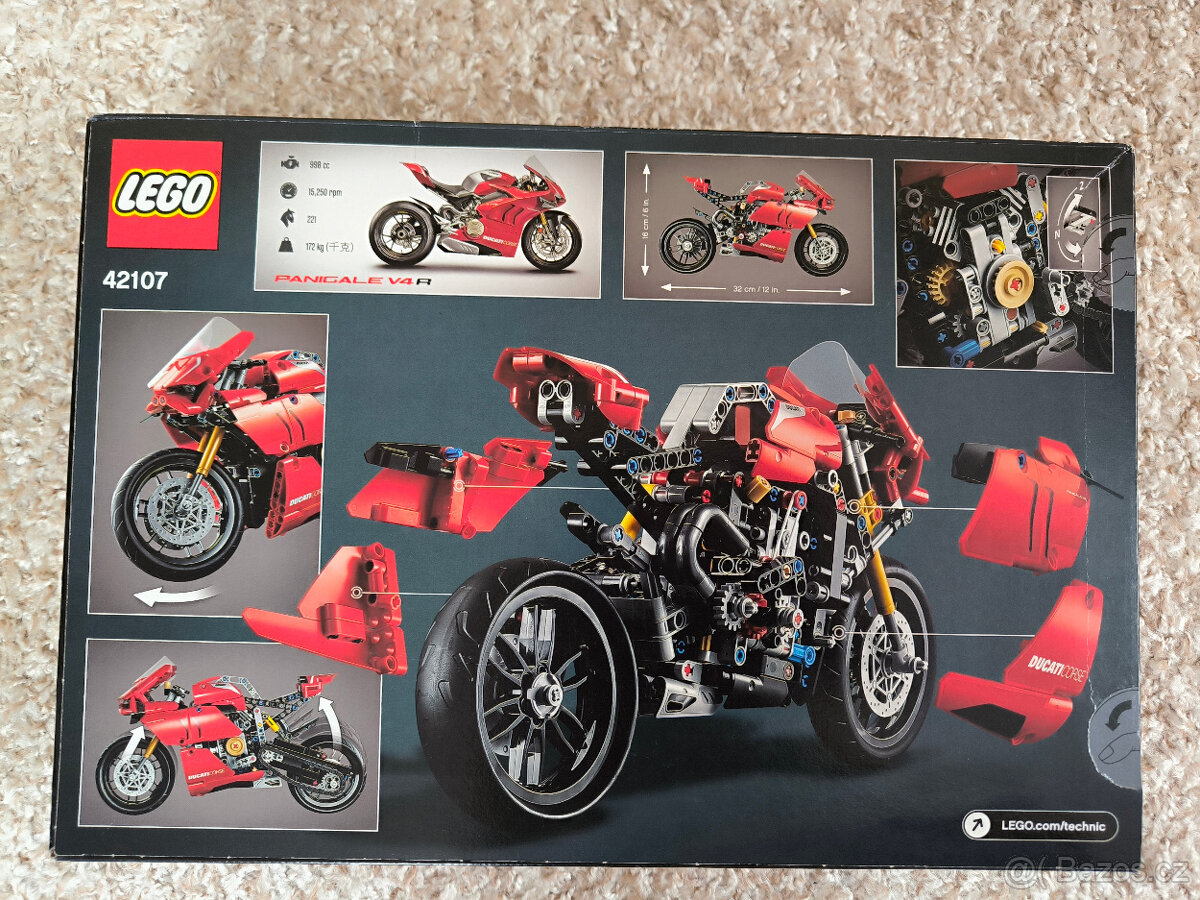 LEGO Technic 42107 - Ducati Panigale V4 R - 2