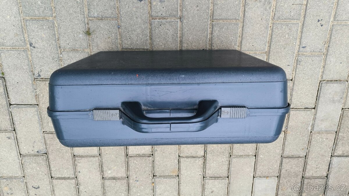 Prodám psací stroj - 2