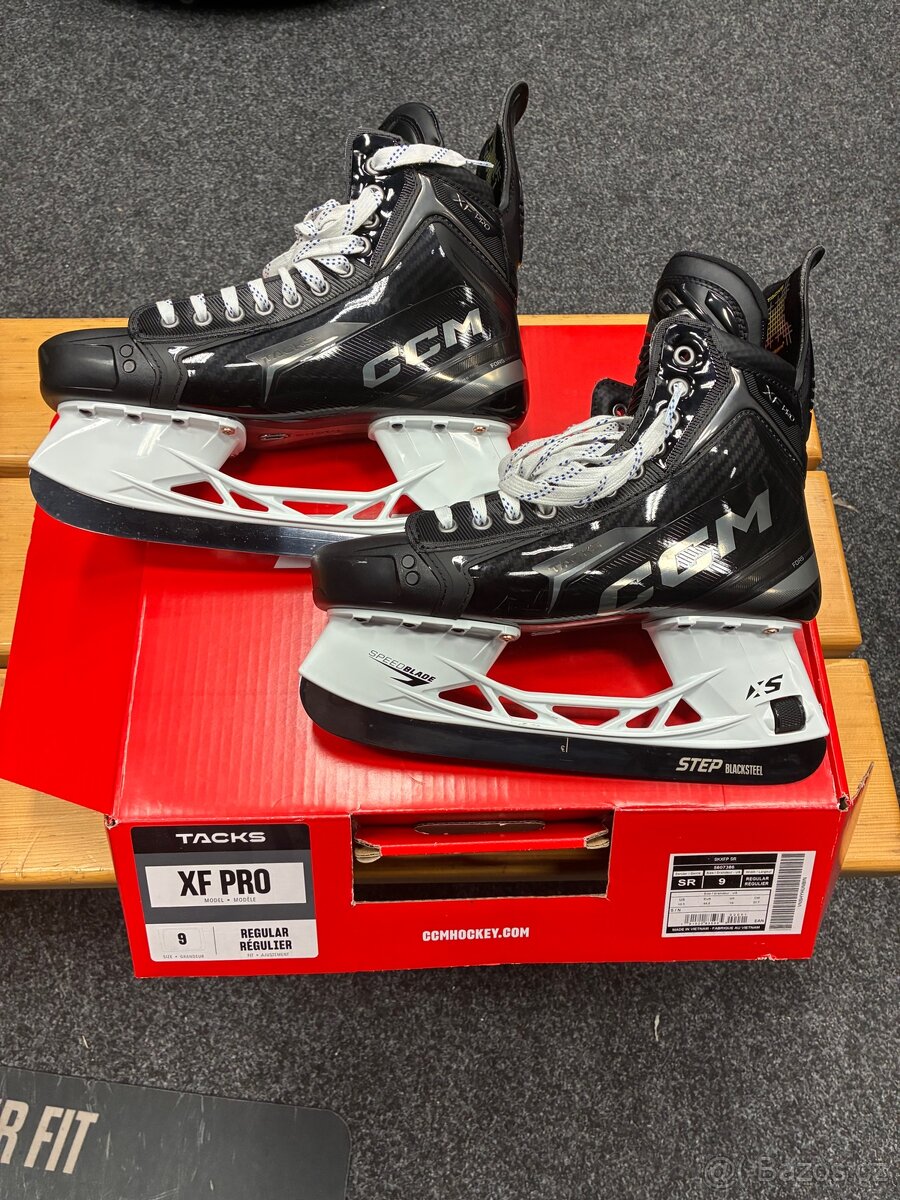 Hokejové brusle - 2