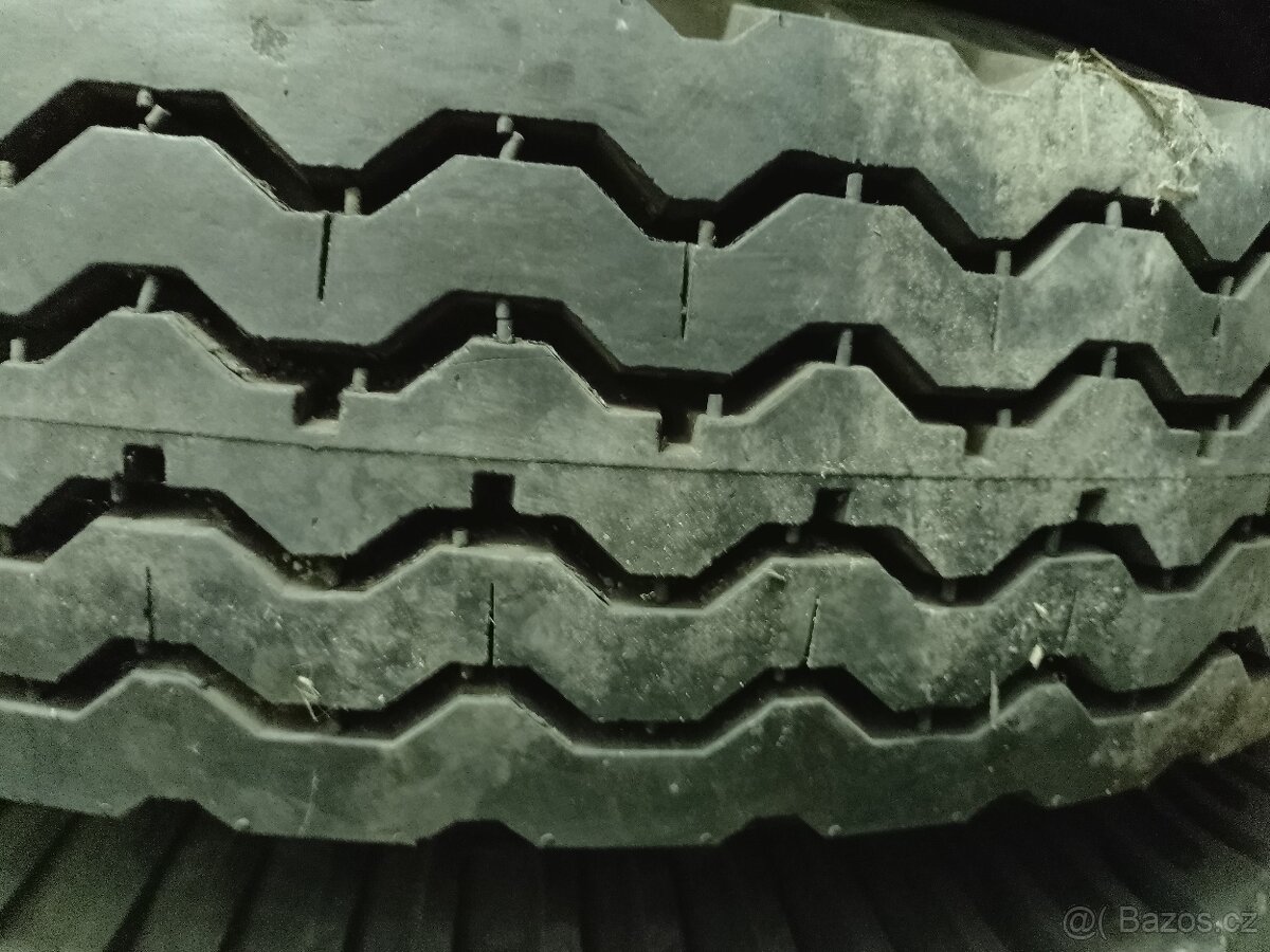 Kola 8,25-15,16 PR Nepoužité.Vlek,vlečka,maringotka - 2